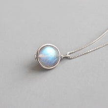 Load image into Gallery viewer, Natural Moonstone Pendant